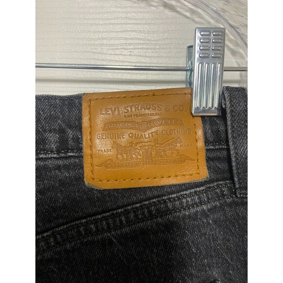Levi's Jeans Women's 32 Well Worn Black Ribcage Straight Ankle Button Fly - Picture 11 of 15